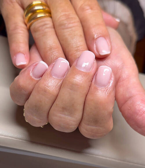 Vernis semi-permanent 