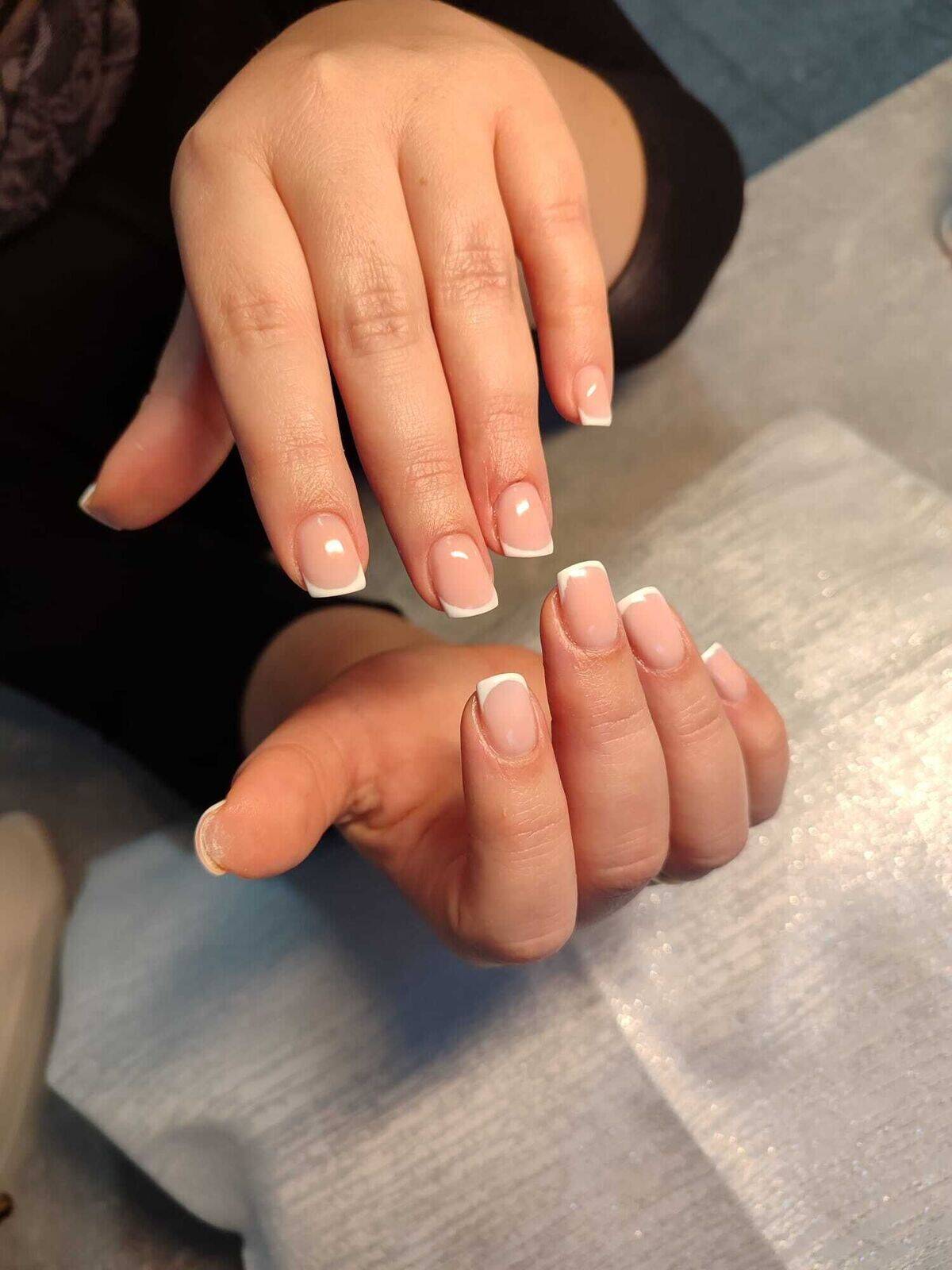 Nagelmodelage 