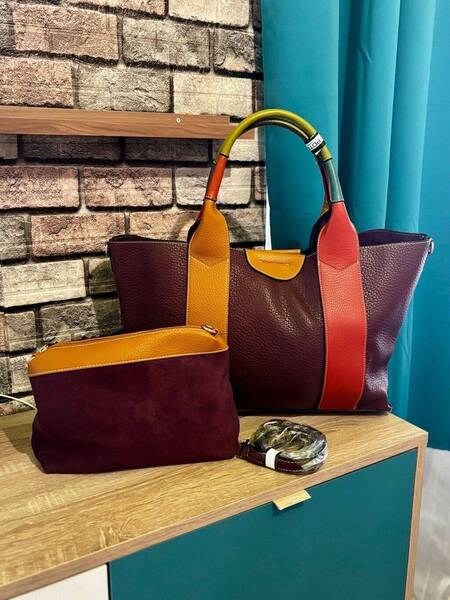 Sac bandoulière avec bretelles de couleur