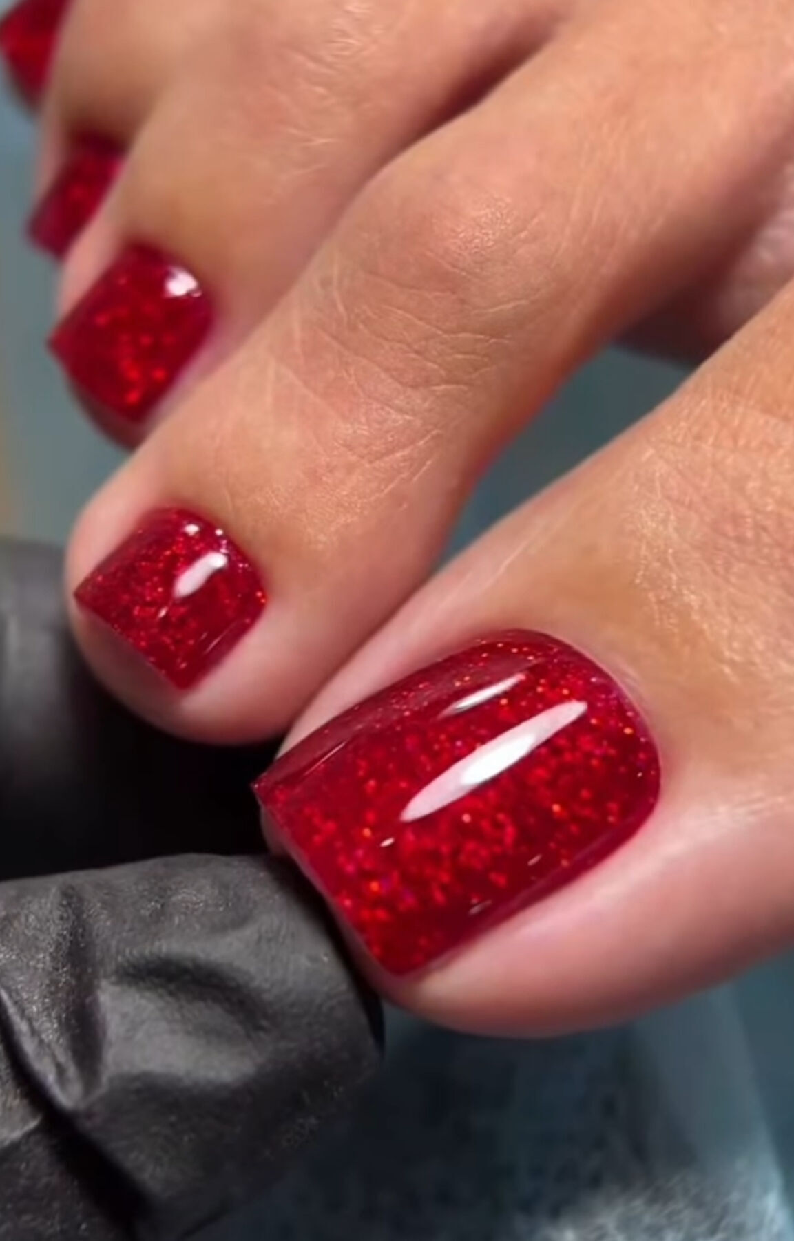 Red Glitter Toes ❤️