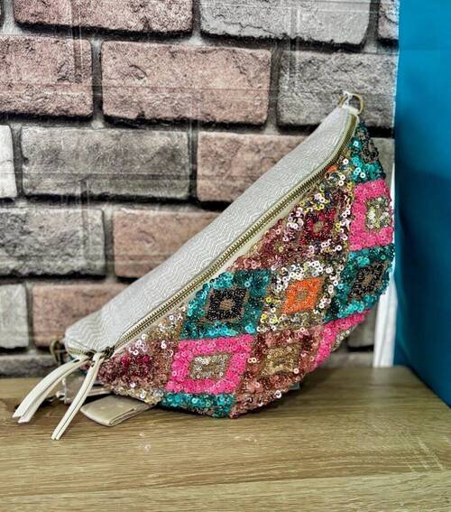 Sac banane/poitrine en tissu et paillettes