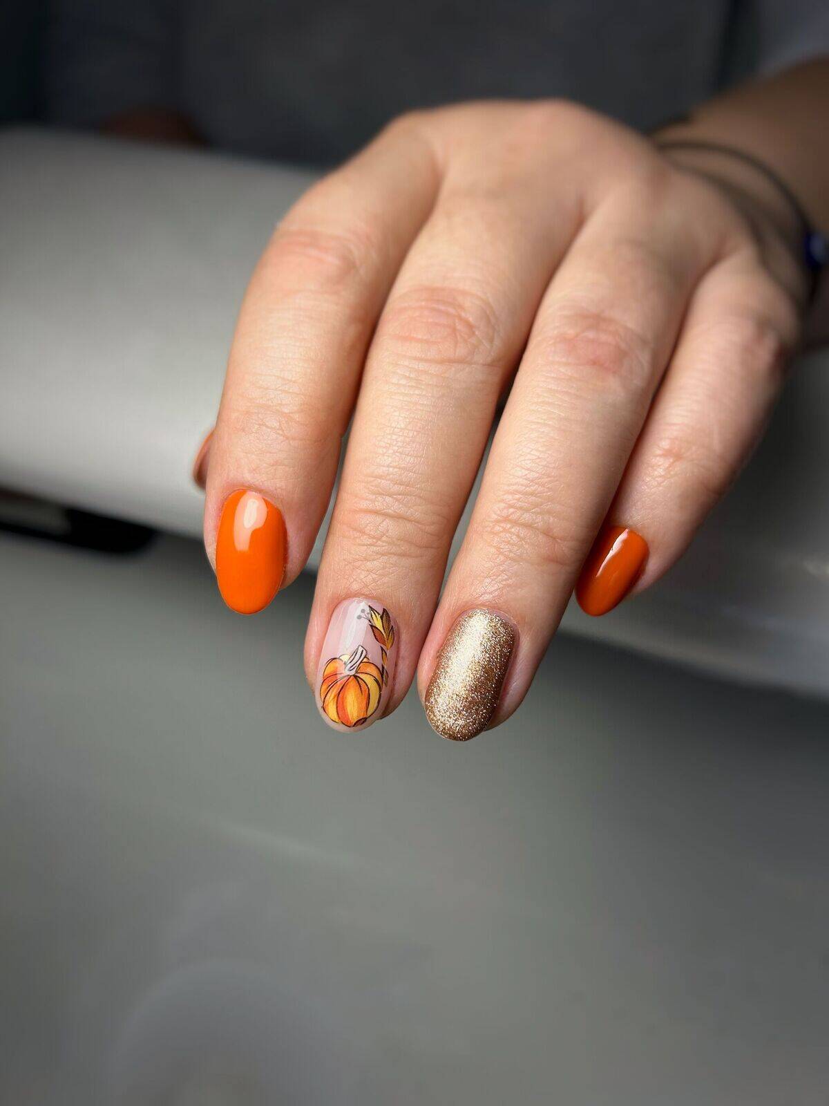 Verni semi permanent ~ nail art 1