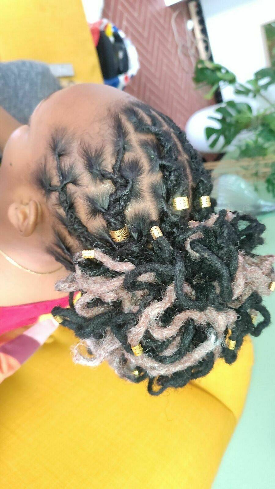 Retwist+ tresses+ chignon en pétale 