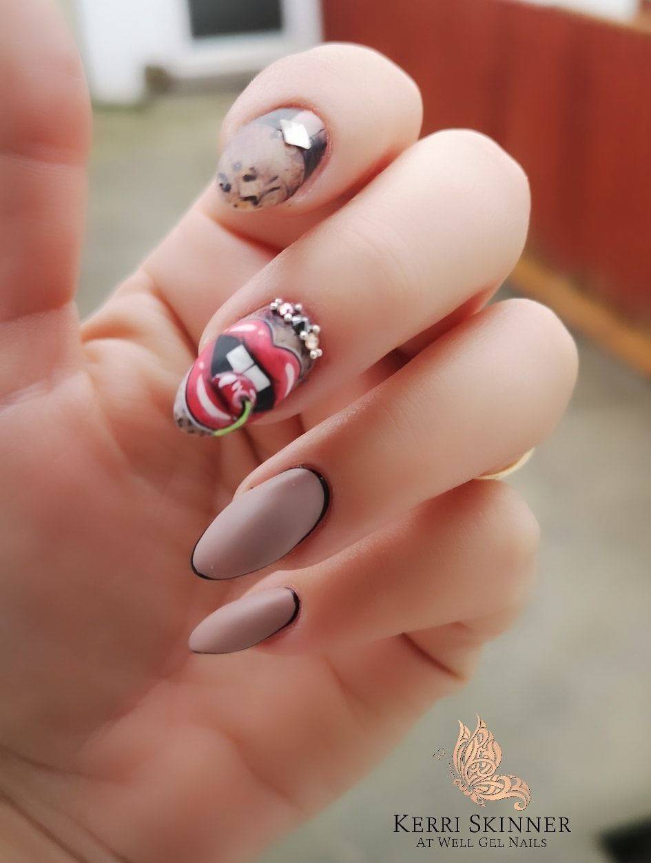 Took the plunge and done these on myself, if you have 4 hours of patience then I'll do yours too 

Hard gel extensions using Lisa kon products 