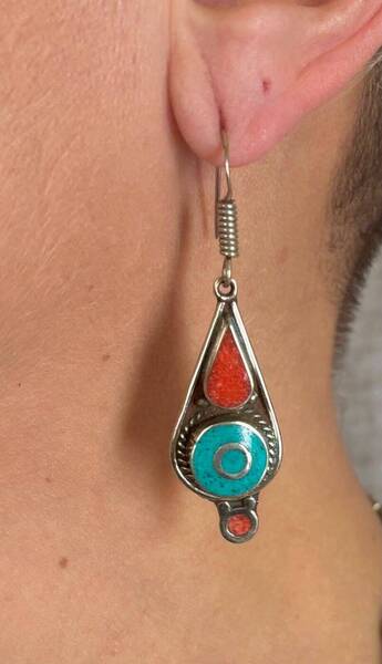Boucles d'oreilles unique turquoise et corail 