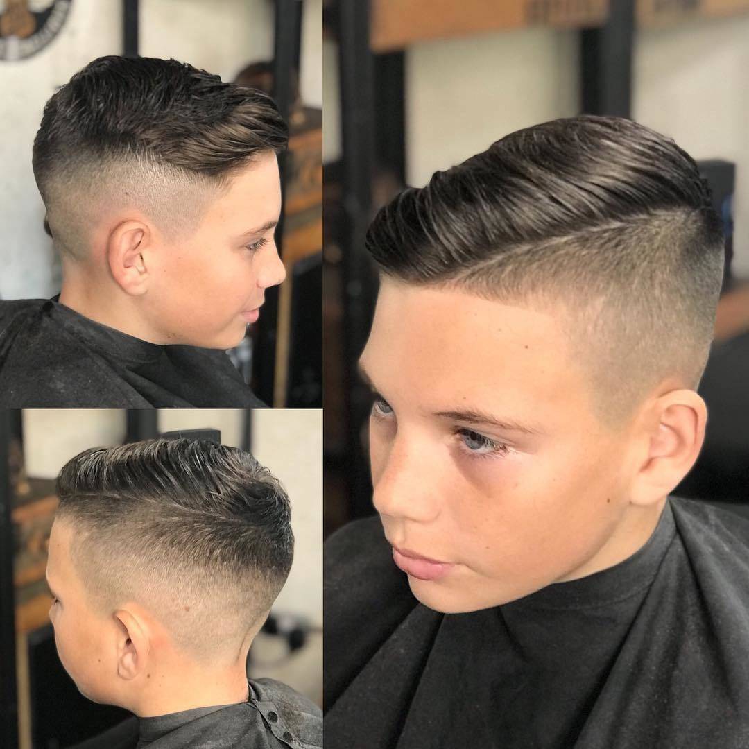 ✂️ #freshtrim #barbergirl #saturday #wahl #barber #homebarber #workfromhome #boyscut #kidscuts #zerofade