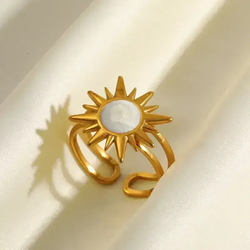Bague étoile blanche 