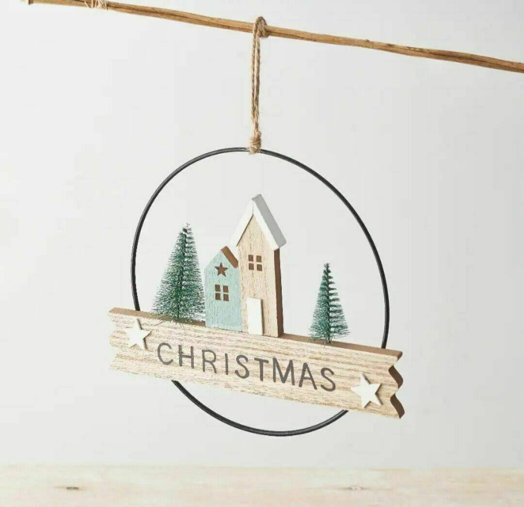 Wooden hanging decoration