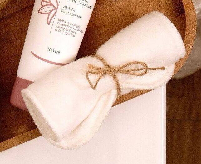 Gant nettoyant visage