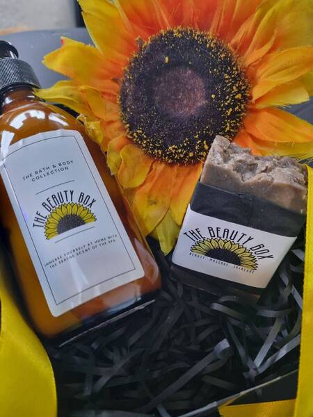 Seasonal Sanctuary Gift Collection 