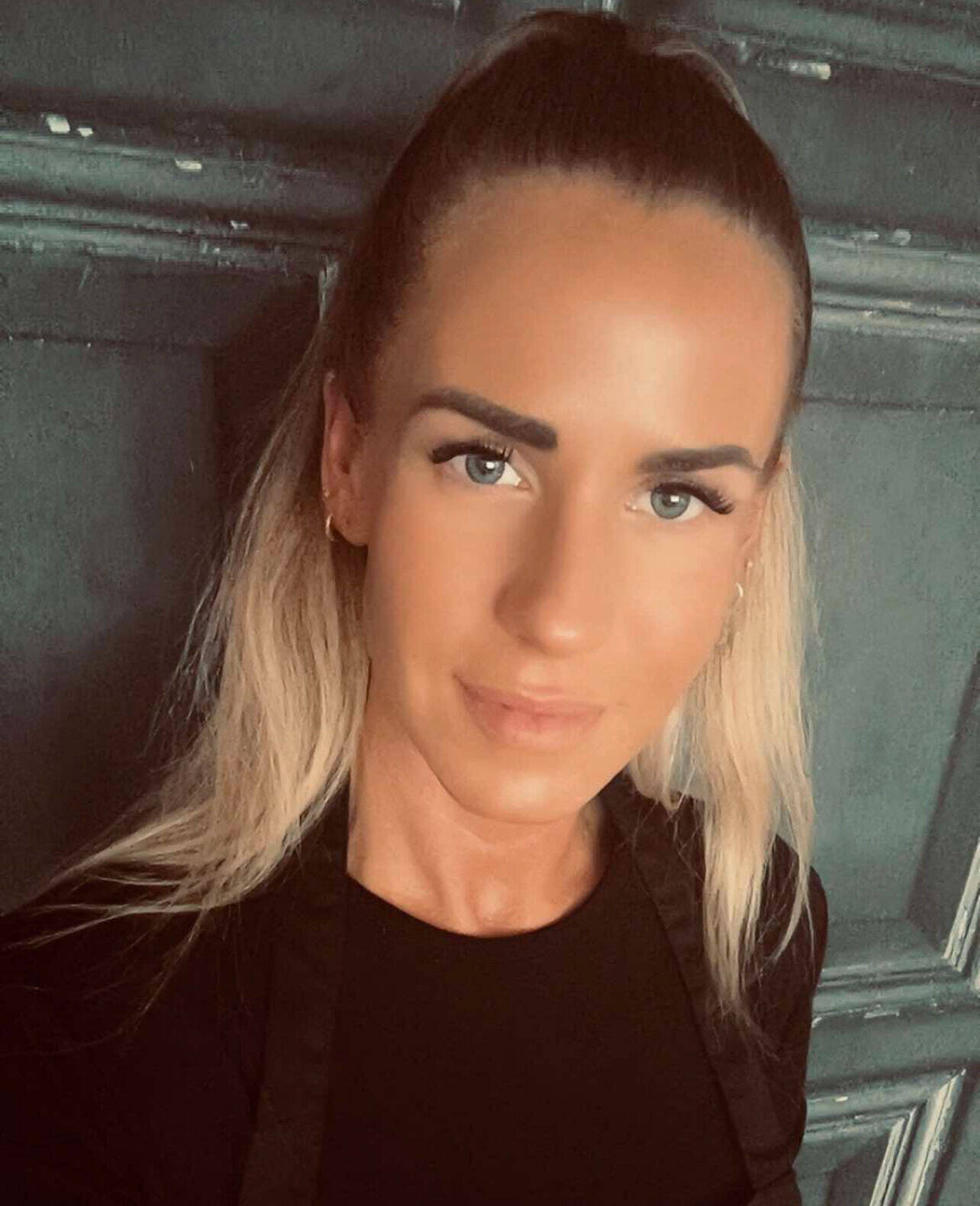 Roslyn will be offering Holistic Therapies, Cosmeceutical Grade Facials, Advanced Skin & Body Treatments 