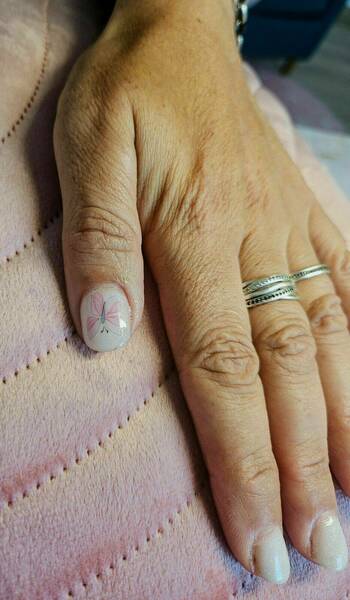 Renforcement ongle naturelle 