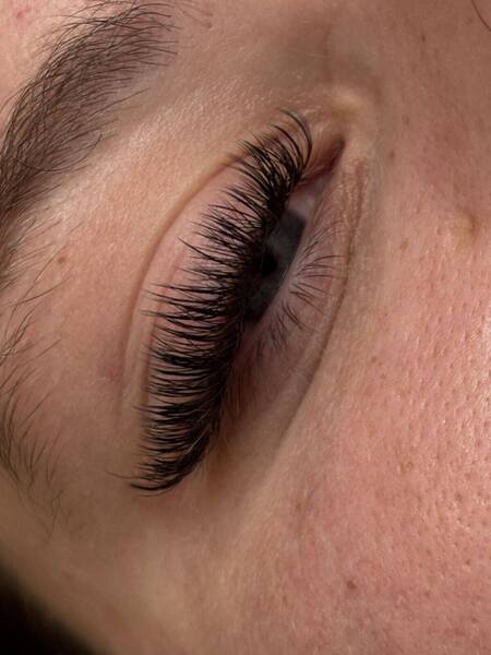 Hybrid lashes