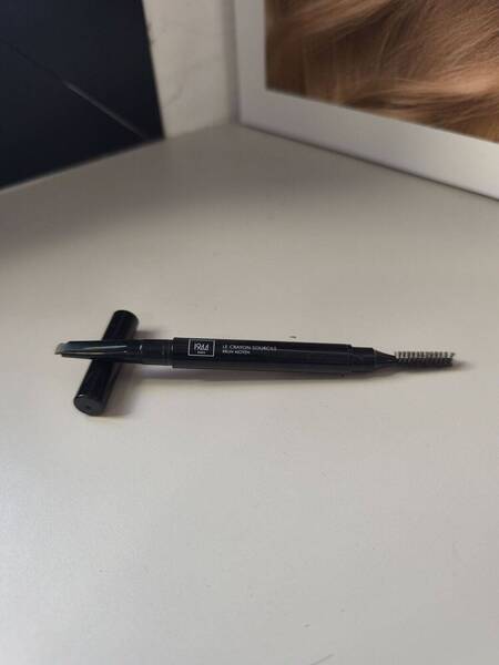Le crayon sourcils Brun Moyen