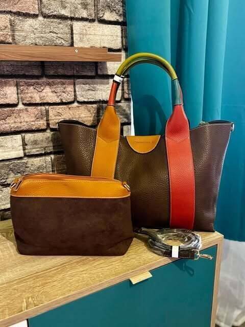 Sac bandoulière avec bretelles de couleur