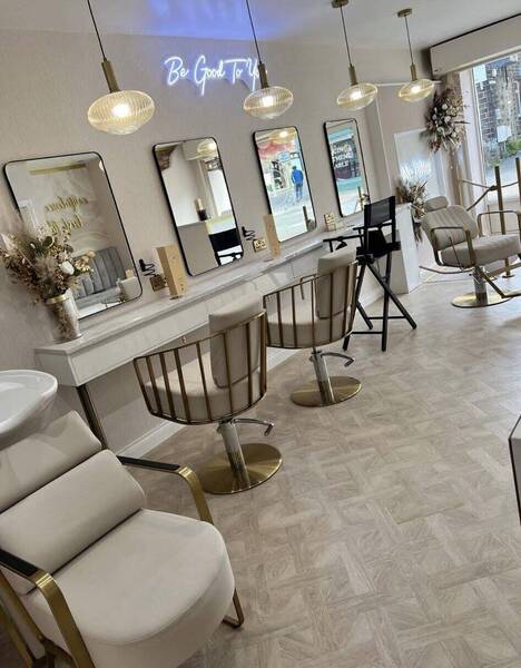 SALON